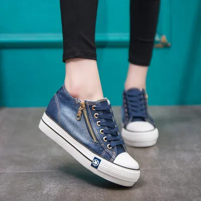 New denim canvas shoes 2025