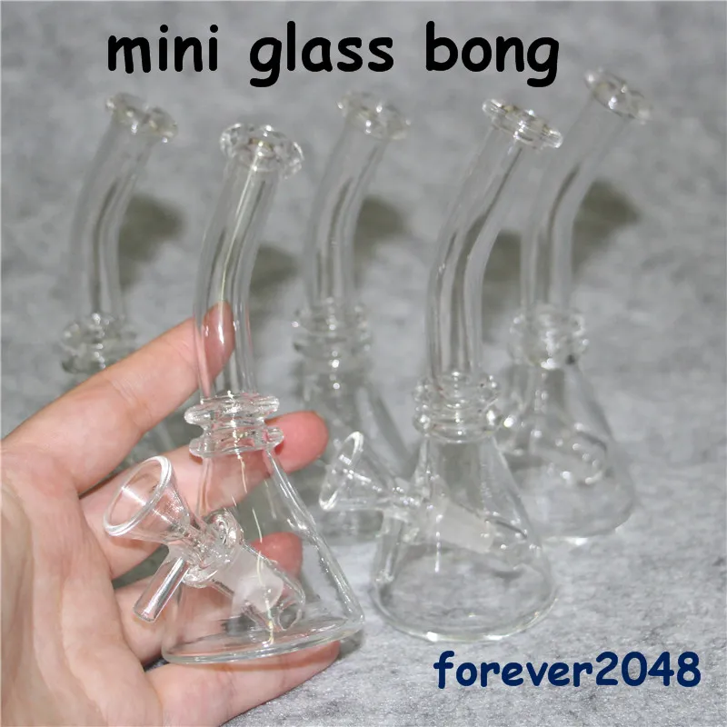 4,5 tum glasbägare Bongs 10mm Kvinna Joint Glass Oil Rigs Bubbler Tjock Pyrex Glas Bongs Vattenrör