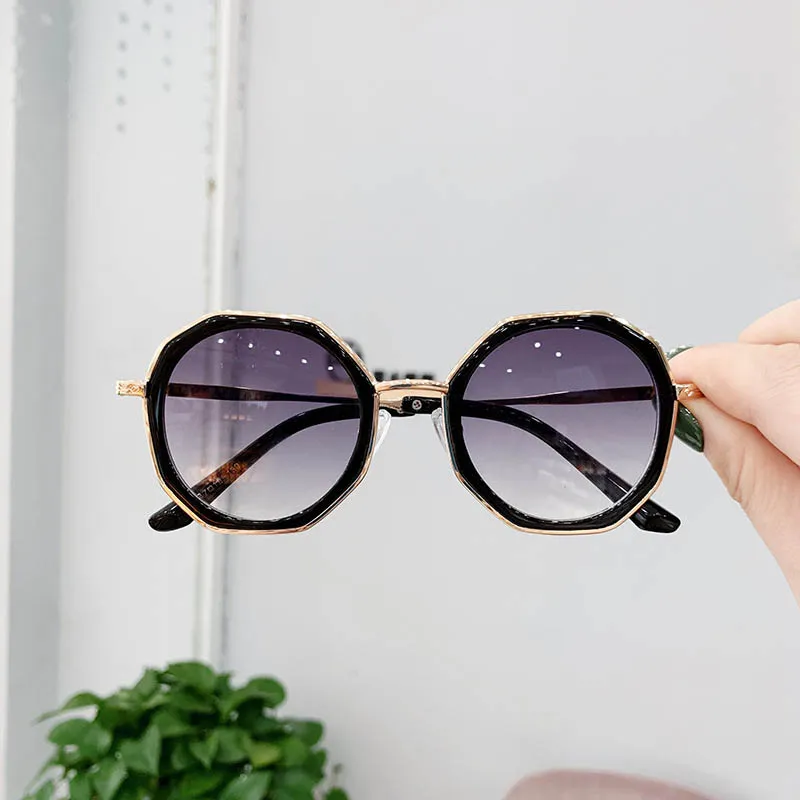 New Fashion kids sunglasses leopard print girls sunglasses ultraviolet-proof kids glasses boys glasses designer accessories A6815