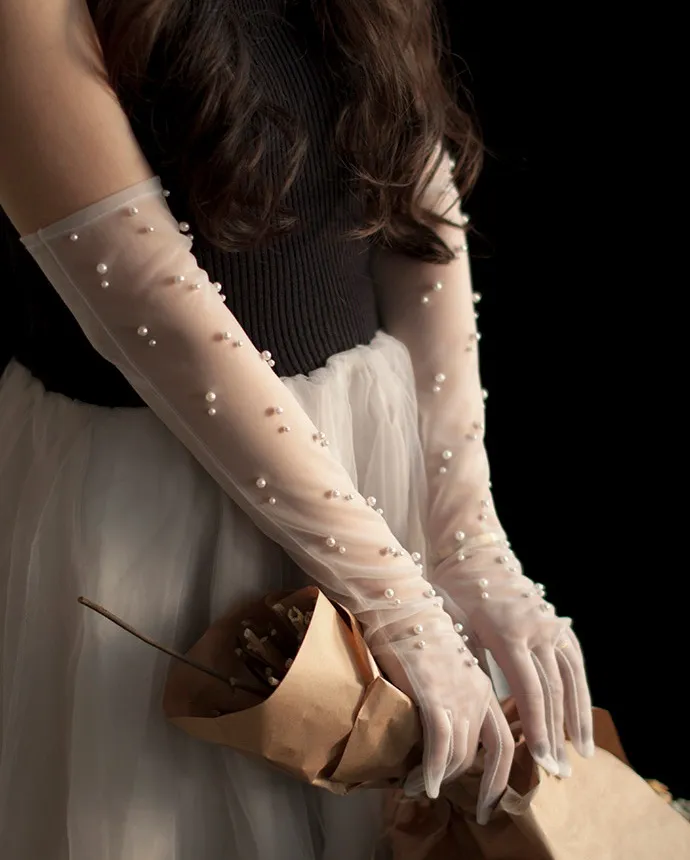 Guanti In Tulle Per Donne - Corti, Eleganti, Per Matrimoni E Feste Serali