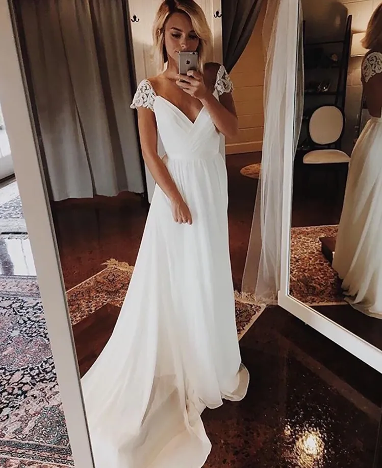 2020 High Quality Cap Sleeve Flutter Sleeve Wedding Dress With V