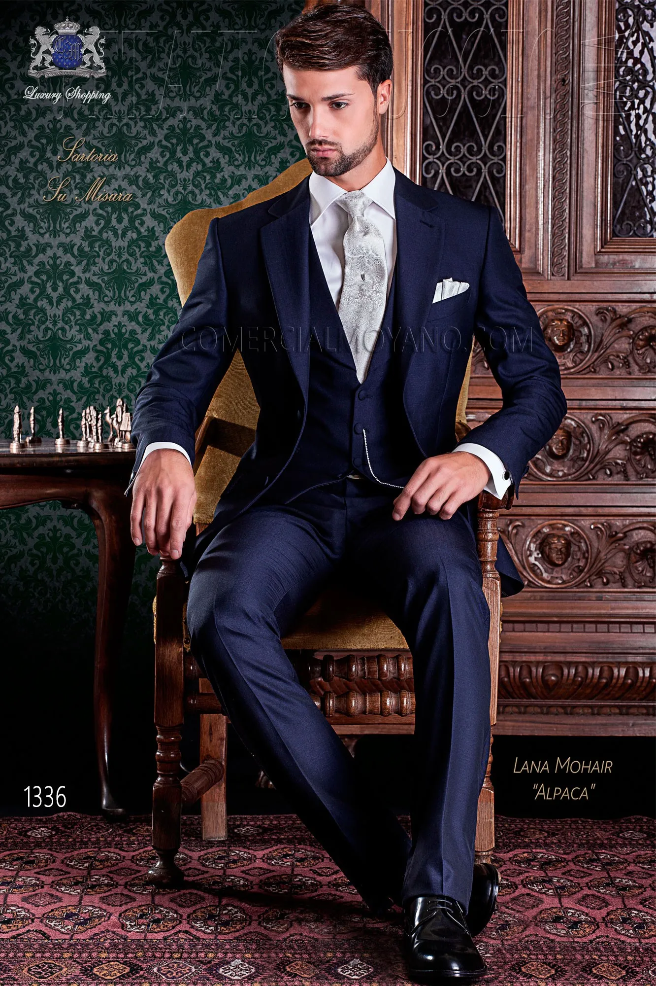 Mode Marineblauw Bruidegom Tuxedos Notch Revers Groomsmen Mens Trouwjurk Populaire Man Jas Blazer 3 Stuk Suit (Jas + Broek + Vest + Tie) 1018