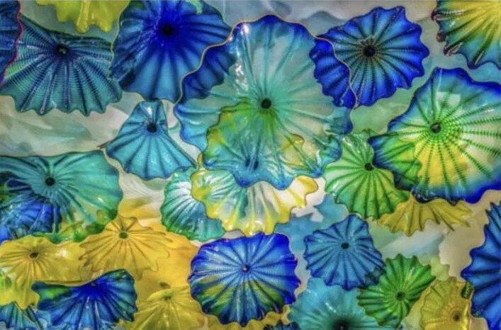 Skräddarsydda lampor Handgjorda blåsta lampetter för heminredning Flerfärgat Murano glas hängande plattor Väggkonst