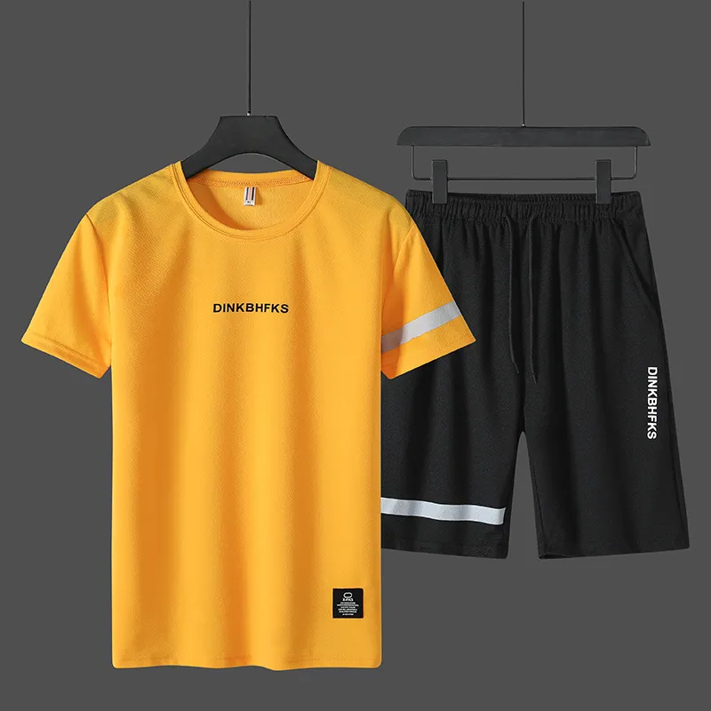 Marque de mode survêtements hommes vêtements 2020 été nouveau 2 Pc survêtement court sweat Shorts ensembles plage hommes décontracté t-shirt vêtements de sport