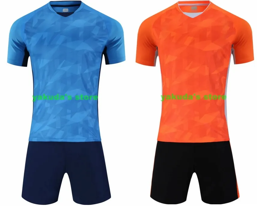 Top-Großhandel 2019 neue personalisierte Mesh-Performance-Sportfanbekleidung für Herren, maßgeschneiderte Fußballtrikot-Sets mit Shorts Fußballbekleidung für Männer