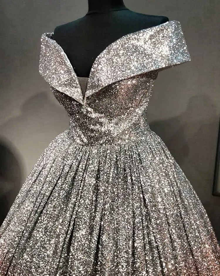 Fashion Grape Beading Pearl Rhinestone Sequins Birthday Flower Girl Dresses  2022 Ball Gown Scoop Neck 1/