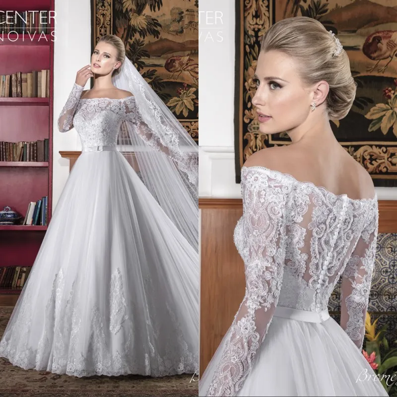 Nya bröllopsklänningar med Sash Charming Luxury Elegant Off Shoulder Lace Applicants Long Sleepes Ball Gown Mopping Sektion Bröllopsklänningar