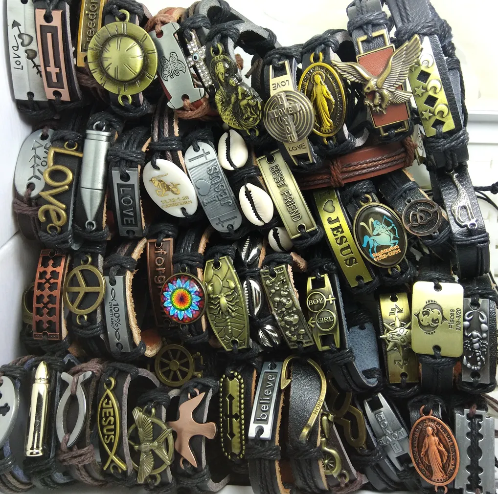 50pcs Erkek Kadın Üst Çeşitli Deri Alaşım Bronz Bileklik Bileklikler Bangles manşet punk serin mücevher partisi hediye toptan bilek yepyeni