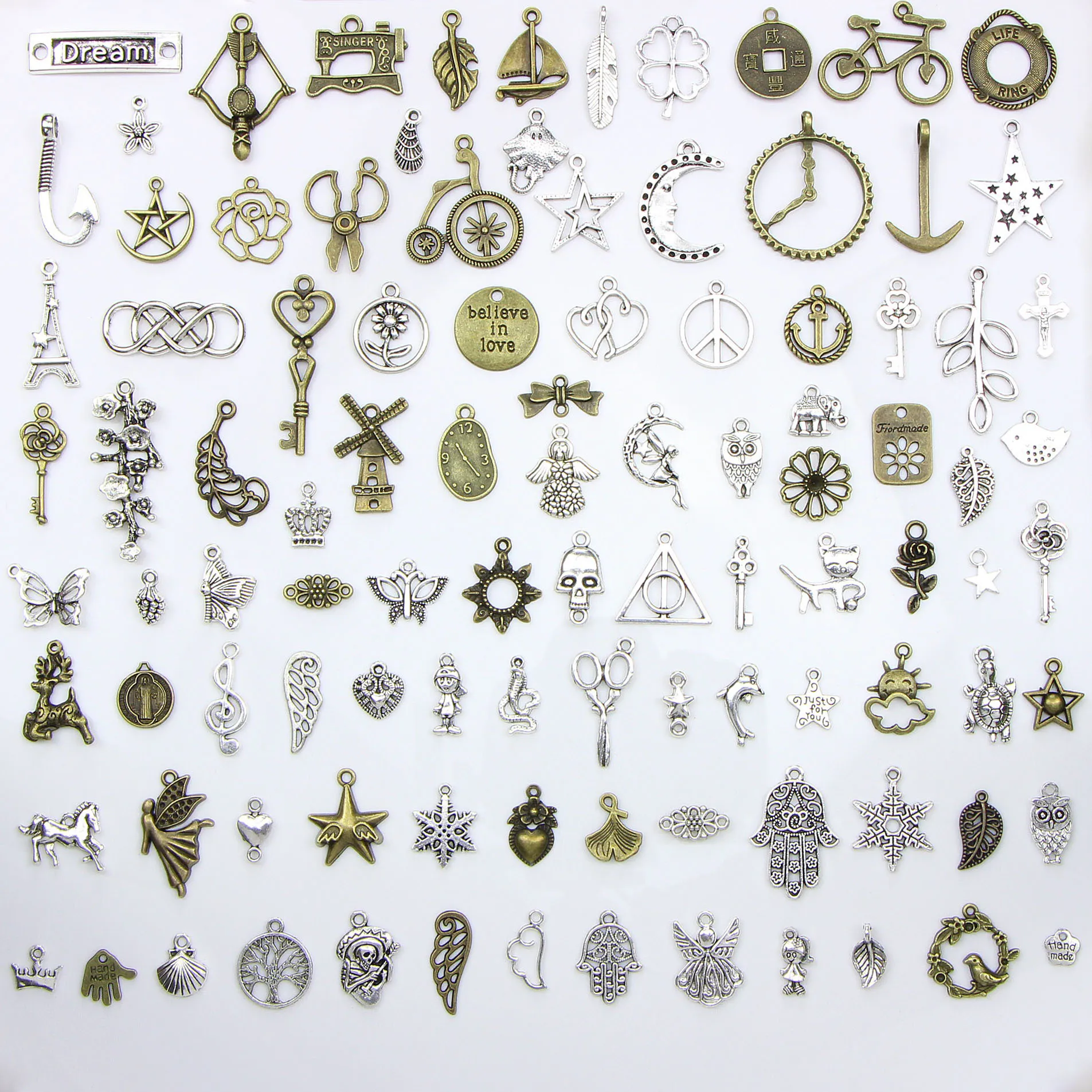 Assorted 100 Designs Snowflake Julgran Skull Moon Star Key Klocka Crown ... Charms Pendants DIY Halsband Armband Smycken 100PC / Väska