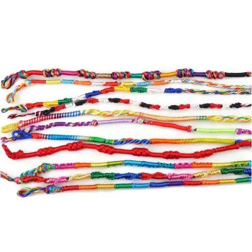 Novedad Place Pulsera Trenzada Suelta de 12 Piezas - Pulsera de Amistad Estilo Nepalí Cordón Tejido a Mano para Mujer - Cadena Ajustable de 6-8 (Colores y Patrones Aleatorios