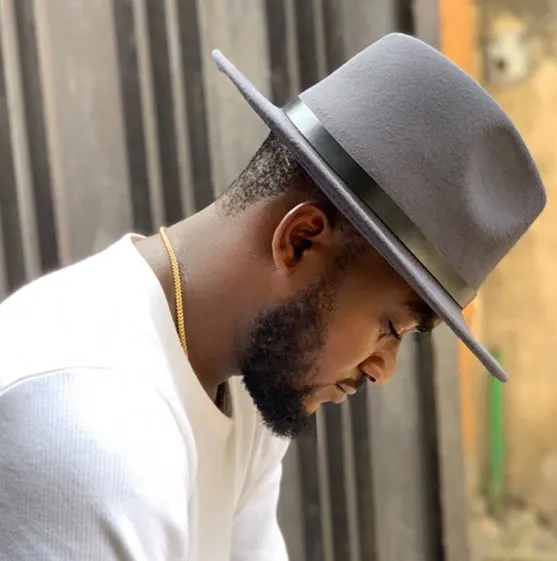 Save Big on Bulk Jazz Fedora Hat Wide Brim Fedora Hat: Classic Felt Trilby  Fedora With PU Band Elegant Jazz Hat For Men And Women Best Deals on