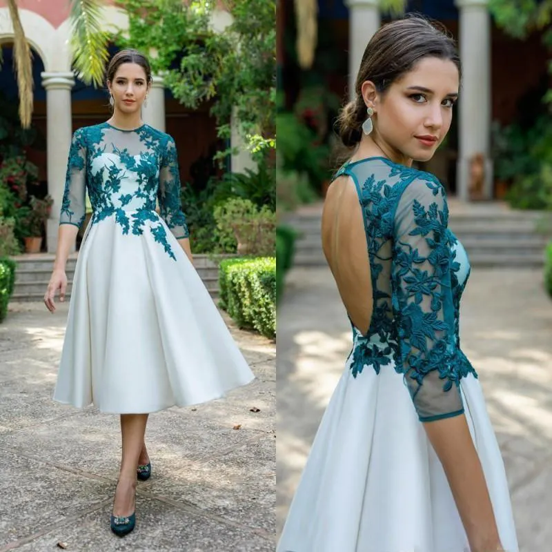 Peacock Lace Aplikacja Matka panny młodej Suknie Klejnot Elegancki 3/4 Długie Rękawy Tulle Długość Herbaty Satyna Hollow Back Evening Formal Wear