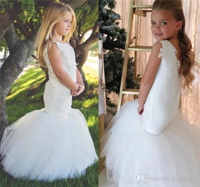 White Elegant Lovely Lace Mermaid Flower Girls Dresses for Weddings Floor Length Capped Sleeves Kids Wedding Dress Pageant Gowns