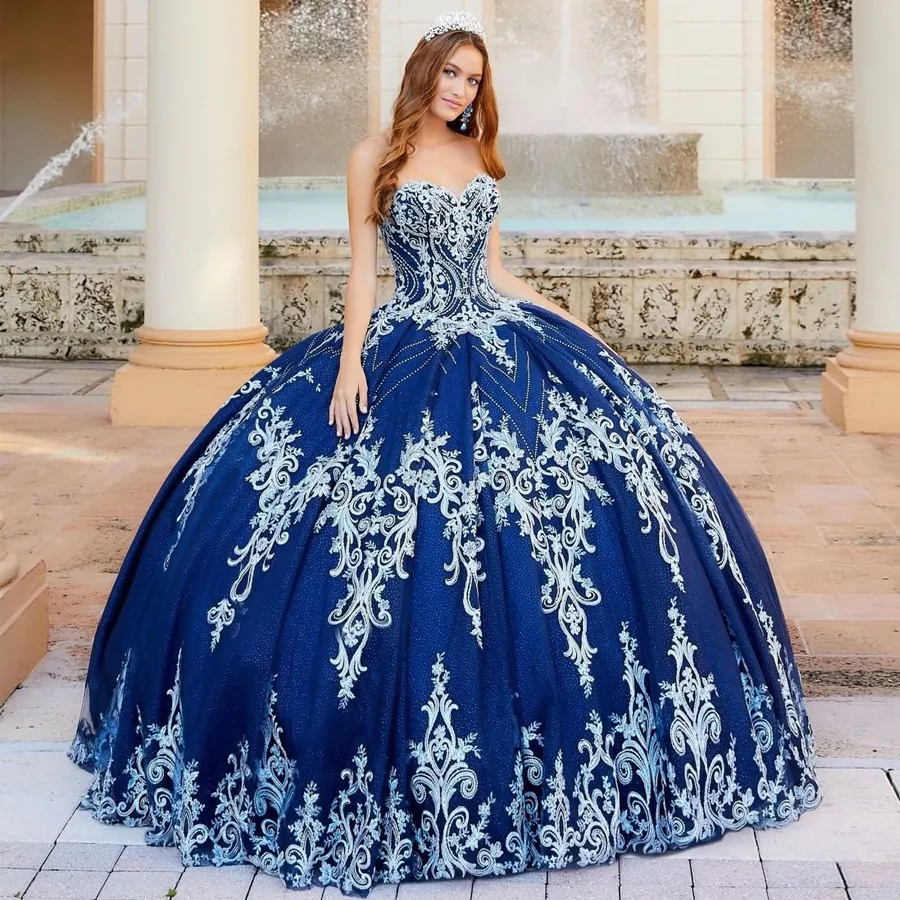 Royal Blue Beaded Ball Suknia Quinceanera Suknie z kurtką Sweetheart Neck Lace Appliqued Prom Suknie Cekinowe Tulle Sweet 15 Dress