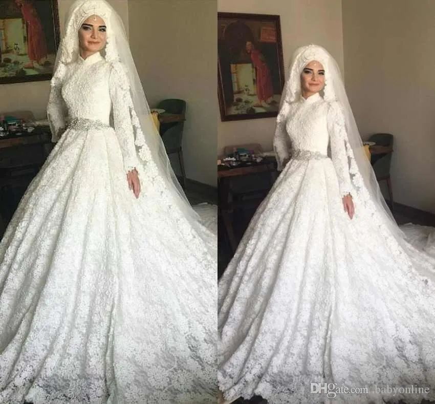 Muslimsk vintage arabiska full spetsar klänningar en linje hög hals långa ärmar pärlbälte formell bröllopsklänning brudklänningar vestidos