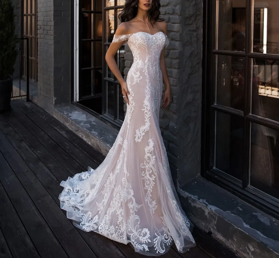 2022 Champagne Ivory Flowers Lace Bohemian Wedding Dresses Mermaid