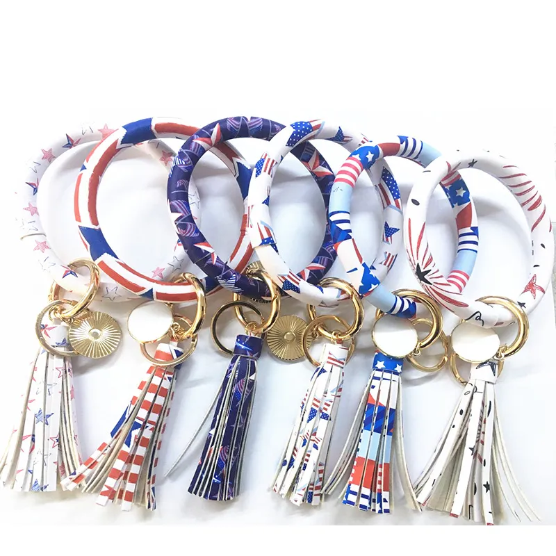 Jul tema PU Bracelet Keychain Gott Nyår Stil Bjärna Bangles Färgglada Tassels O Nyckelringar Kids Present M009