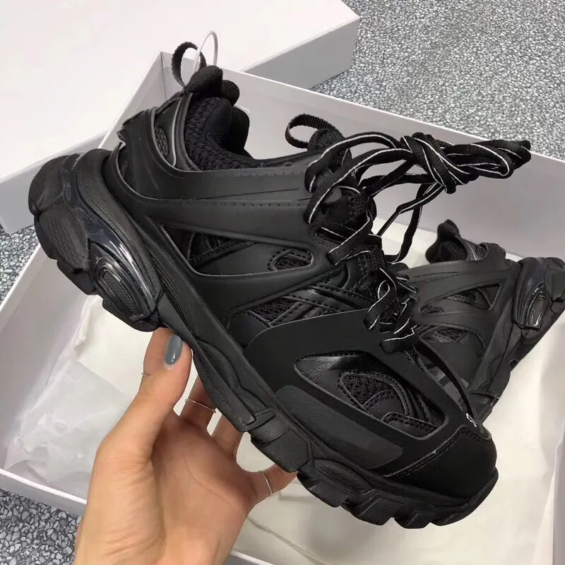 New Mens Mulheres Casual Shoes reflexivos Sneakers versão 3.0 Tess S Paris homens formadores Gomma Maille Preto Triple S Clunky sapatilha