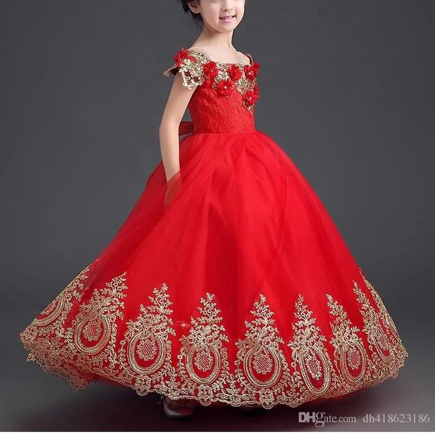 Luxury Gold Appliques Ball Klocka av axeln Röda Långa Tjejer Pagant Klänningar Kids Prom Party Dresses Flower Girl Dresses YTZ104