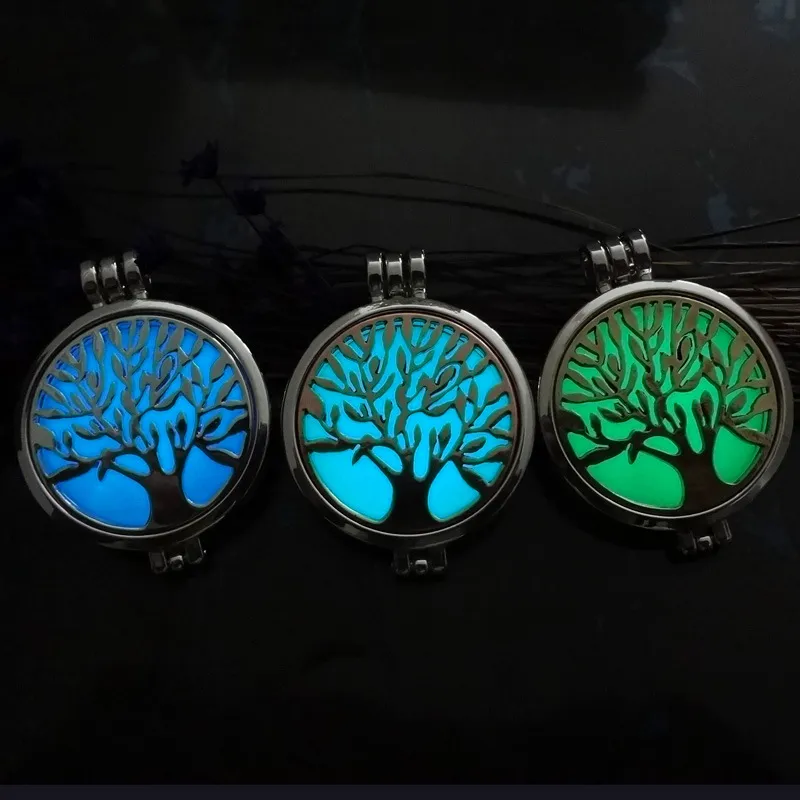 Aromatherapy Essential Oil Diffuser Necklace Tree of Life 30mm Locket Pendant Stainless Steel Jewelry with 24 Adjustable Snake Chain 