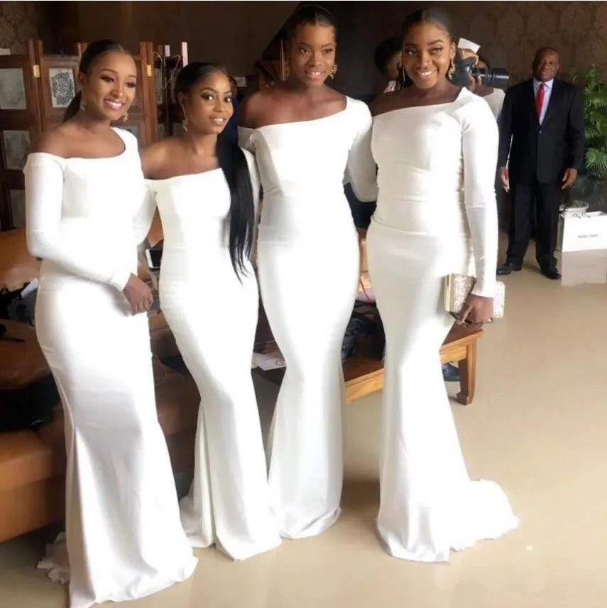 2019 Elegant Off Shoulder Bridesmaid Dresses Black Girls Floor Length Long Sleeves Maid of Honor Gowns Plus Size Mermaid Evening Prom Dress