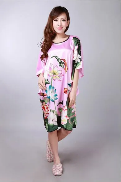 2019 Ms. Tang suit pajamas Summer bathrobes Home clothes Simulation silk robe hand-painted fish figure pajamas