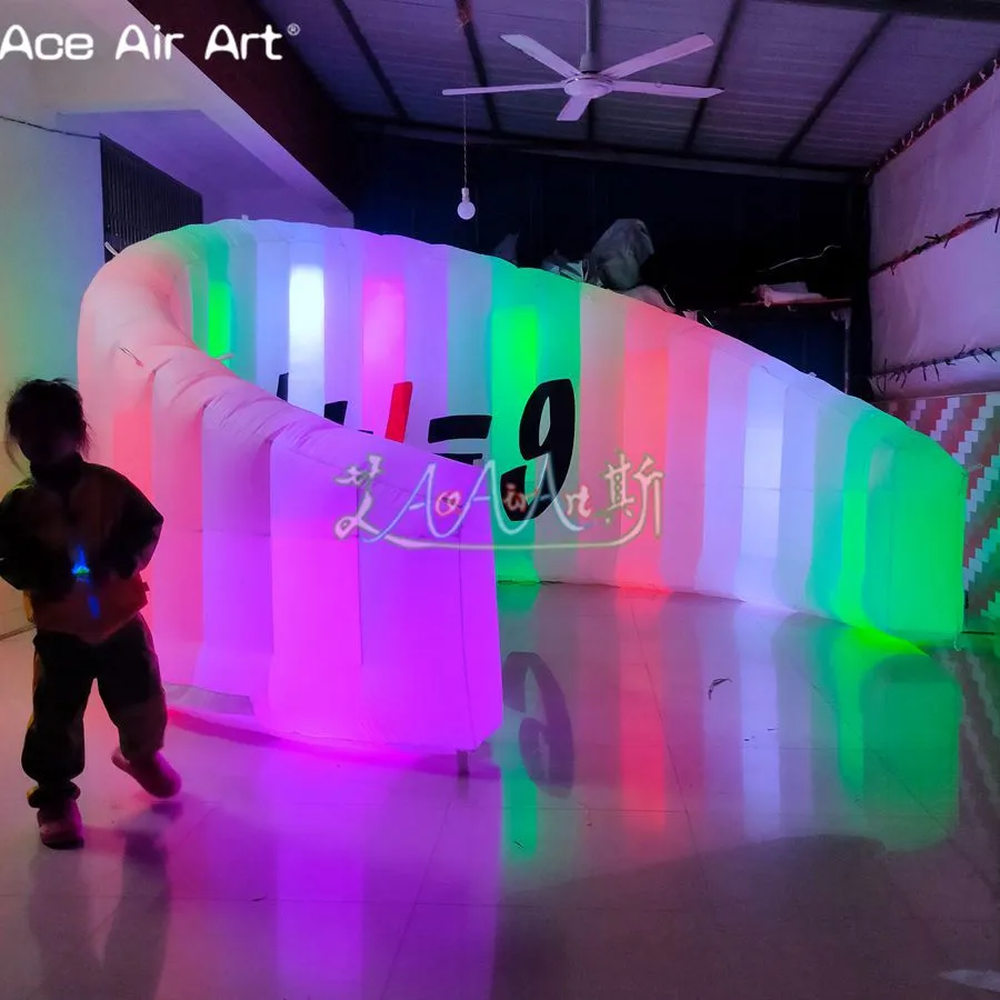 2020 Nylig stil LED -fotvägg Uppblåsbar fotobås DJ -monter Trade Show Divider med 10 st strålkastare på rabatt