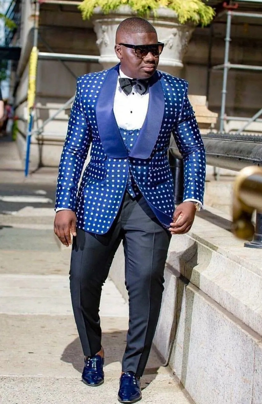 Royal Blue Groom Tuxedos Vit Dots Groomsmen Bröllopsklänning Sjal Lapel Man Jacka Blazer Dinner 3 Piece Suit (Jacka + Byxor + Vest + Tie) 83