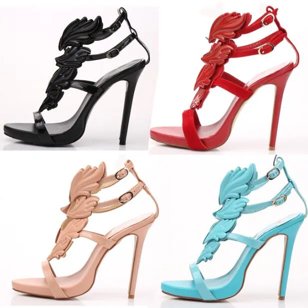 oyuk-out yeni moda tasarımcısı kadın sandalet çok renkli yapraklar kanatlar metal elmas Designer- Roma yüksek topuklu ayakkabılar ayakkabı elbise
