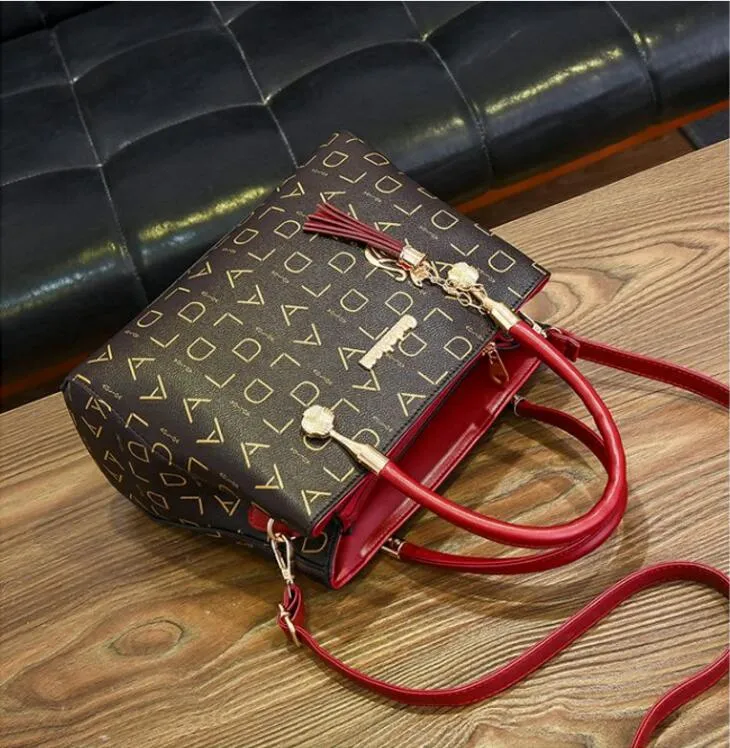 أكياس HBP-Houlder Leather Luxury Luxury Handbags محافظ عالية الجودة للنساء مصمم حقيبة TOUS Messenger Cross Body