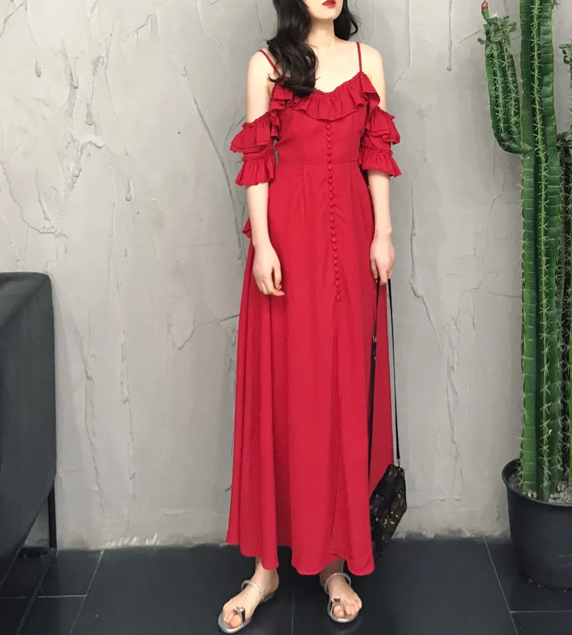 Off-Shoulder Red Chiffon Maxi Dress with Ruffles - Elegant and Sexy for Summer Beach Parties