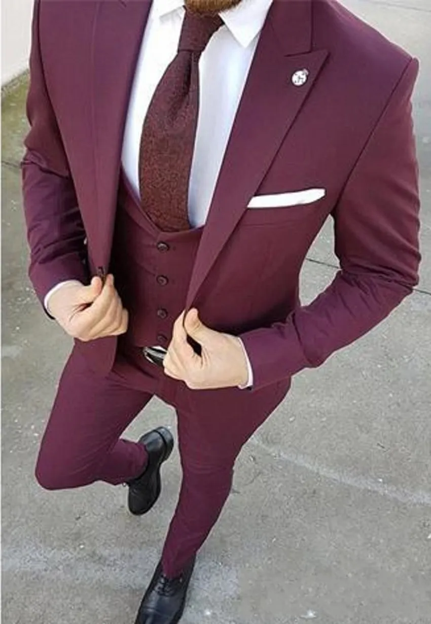 Slim Fit Burgundia Groom Tuxedos Peak Lapel Groomsmen Mężczyzna Suknia Ślubna Styl Mężczyzna Kurtka Blazer 3 Sztuka kostium (kurtka + spodnie + kamizelka + krawat) 851