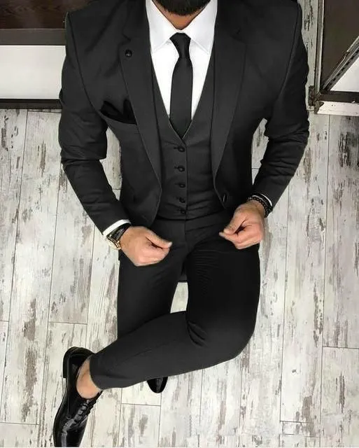 Burgundia Ślub Tuxedos Groom Garnitury Wedding Garnitury Dla Mężczyzn 2019 Wedding Groom Suit dla mężczyzn (kurtka + spodnie + kamizelka + krawat) Business Plus Size