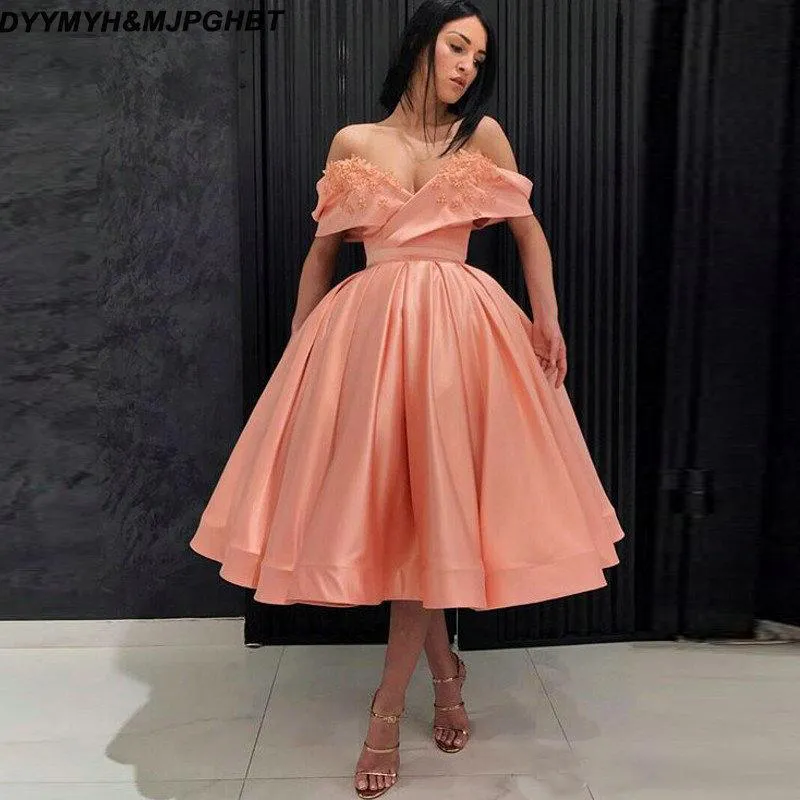 Tea Length Short Prom Dresses With Lace Appliques Off the Shoulder Graduation Party Gowns Cocktail Party Dresses