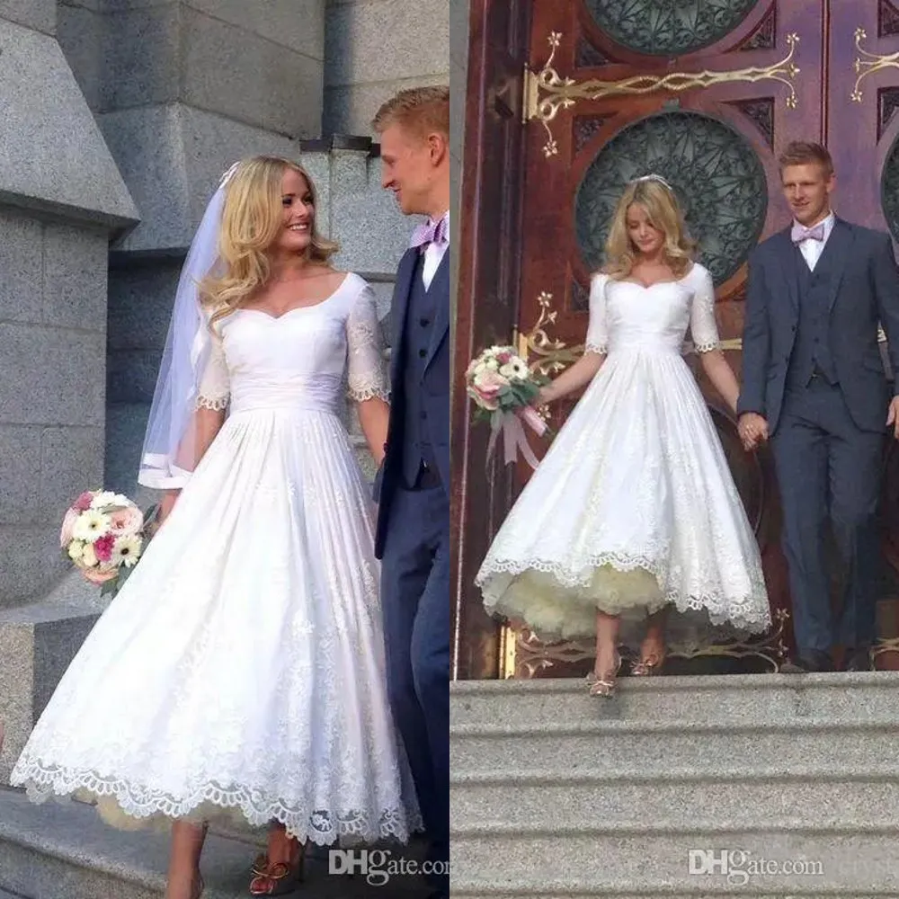 Cheap Vintage Simple Short A Line Wedding Dresses Scoop Neck Half Sleeve  Lace Appliques Ankle Length Country Garden Plus Size Bridal Gowns