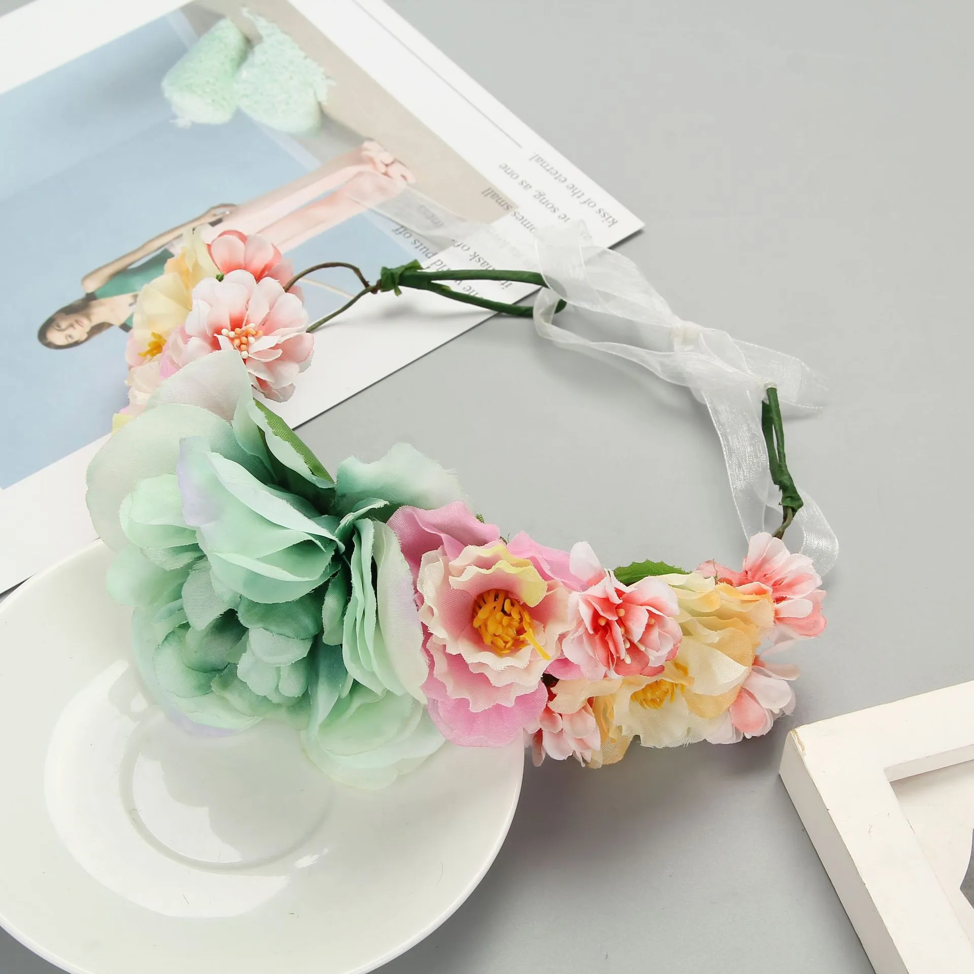 Brudtal tiara krans handgjorda blommor hår hoop garland krona festival bröllop brud brudtärna hårkrans boho blommig huvudbonad huvudstycke