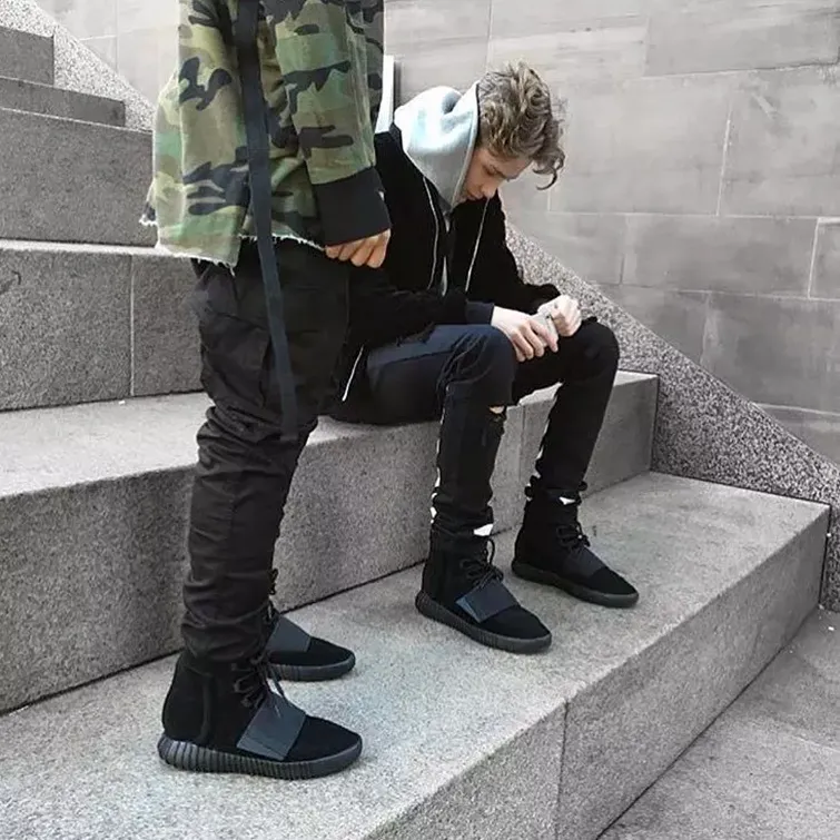 Kanye west hotsell 36 shoes