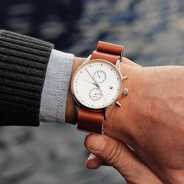 2021 Luxury fashion Men MV Watches Leather Strap Quartz-Watches Sport Men's Watches Waterproof chronograph watches Rel269d
