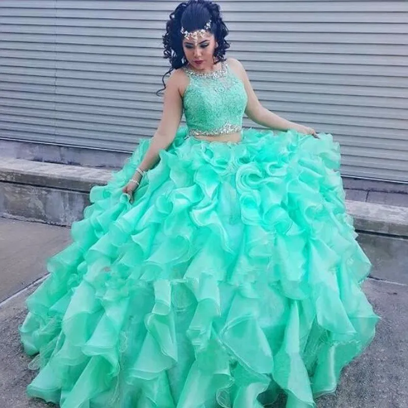 2015 mint maskerad quinceanera klänningar 2 bit boll klänning prom klänning prinsessa puffy ruffles organza spets söt 16 klänningar vestidos 15 anos