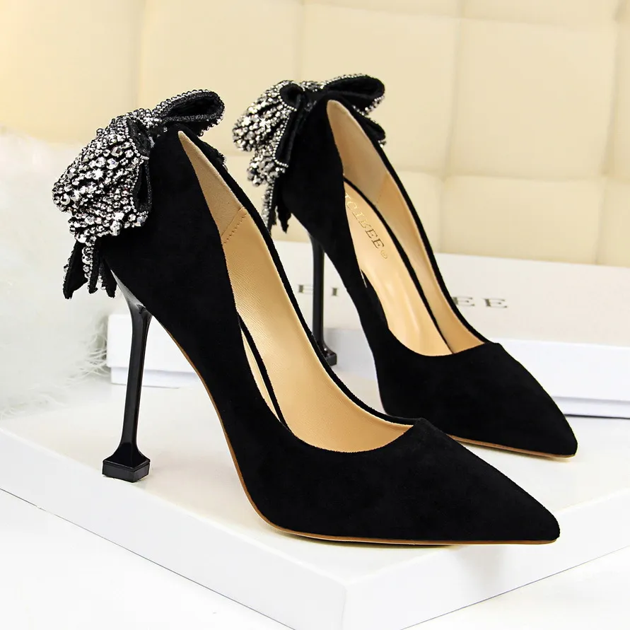 femmes talons dames papillon-noeud talons noirs talons strass chaussures italiennes femmes designers chaussures femme talon haut chaussures sexy femmes pompes