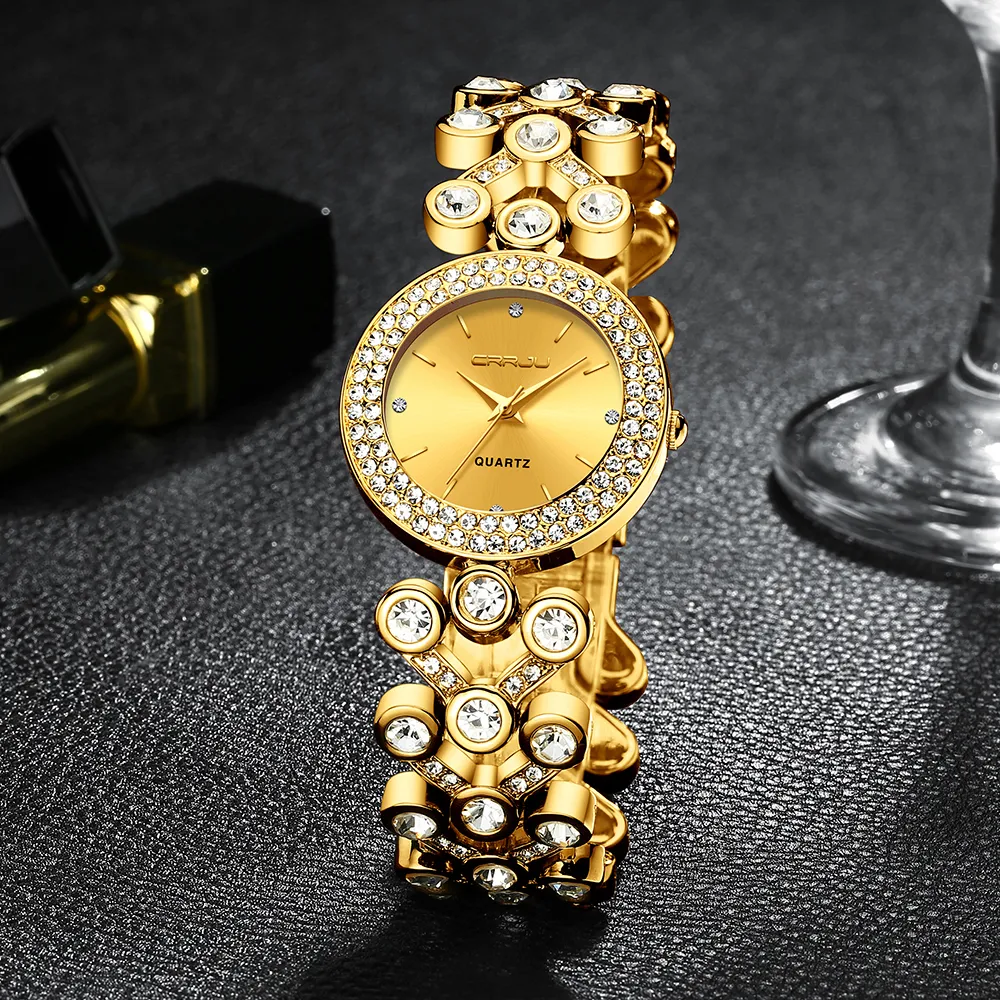 Elegant Crystal Accent Wristwatch: Gold Stainless Steel  display picture 1