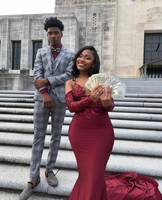 Burgundy Satin Mermaid Long Sleeve Prom Dresses With Sheer V Neck And Lace Applique Top From Wholesalefactory 128.65 DHgate.Com
