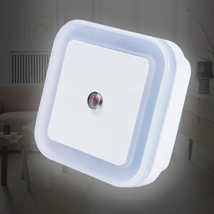 Sensor Control Night Light Mini UE EUA Lâmpada Quarto Quarto Quarto para Bebê Presente Romântico Luzes Coloridas Atacado