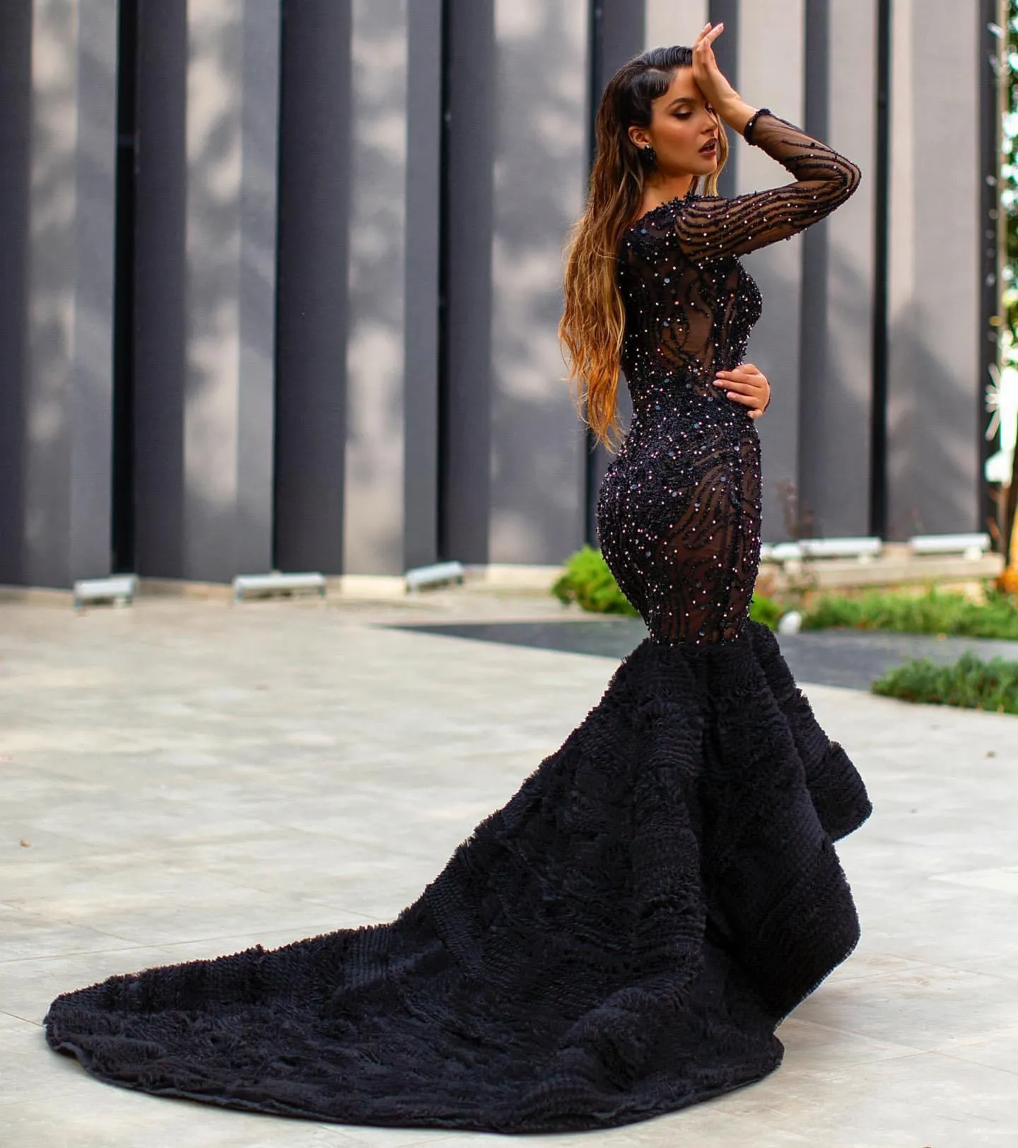 Arabic Black Mermaid Prom Dresses 2024 V Neck Lace Sequins Long Sleeve Evening Gowns Customized