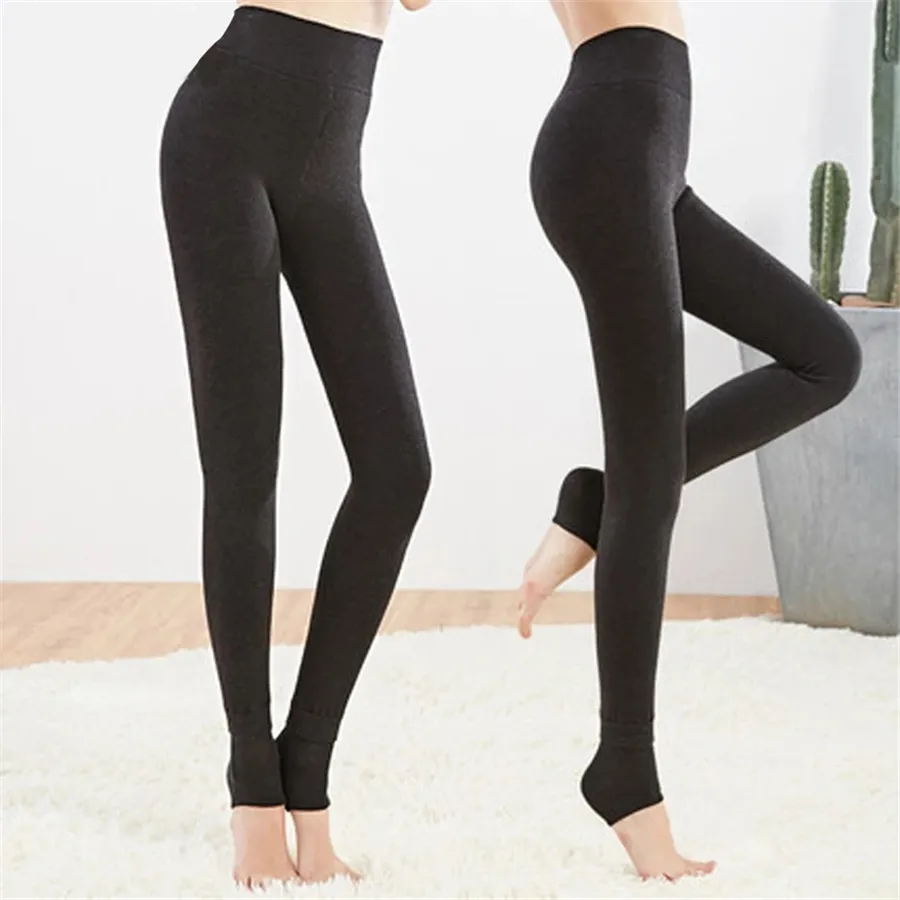 Leggings in velluto spesso invernale da donna Pantaloni elastici in tinta unita caldi Collant in velluto da donna per pantaloni caldi invernali