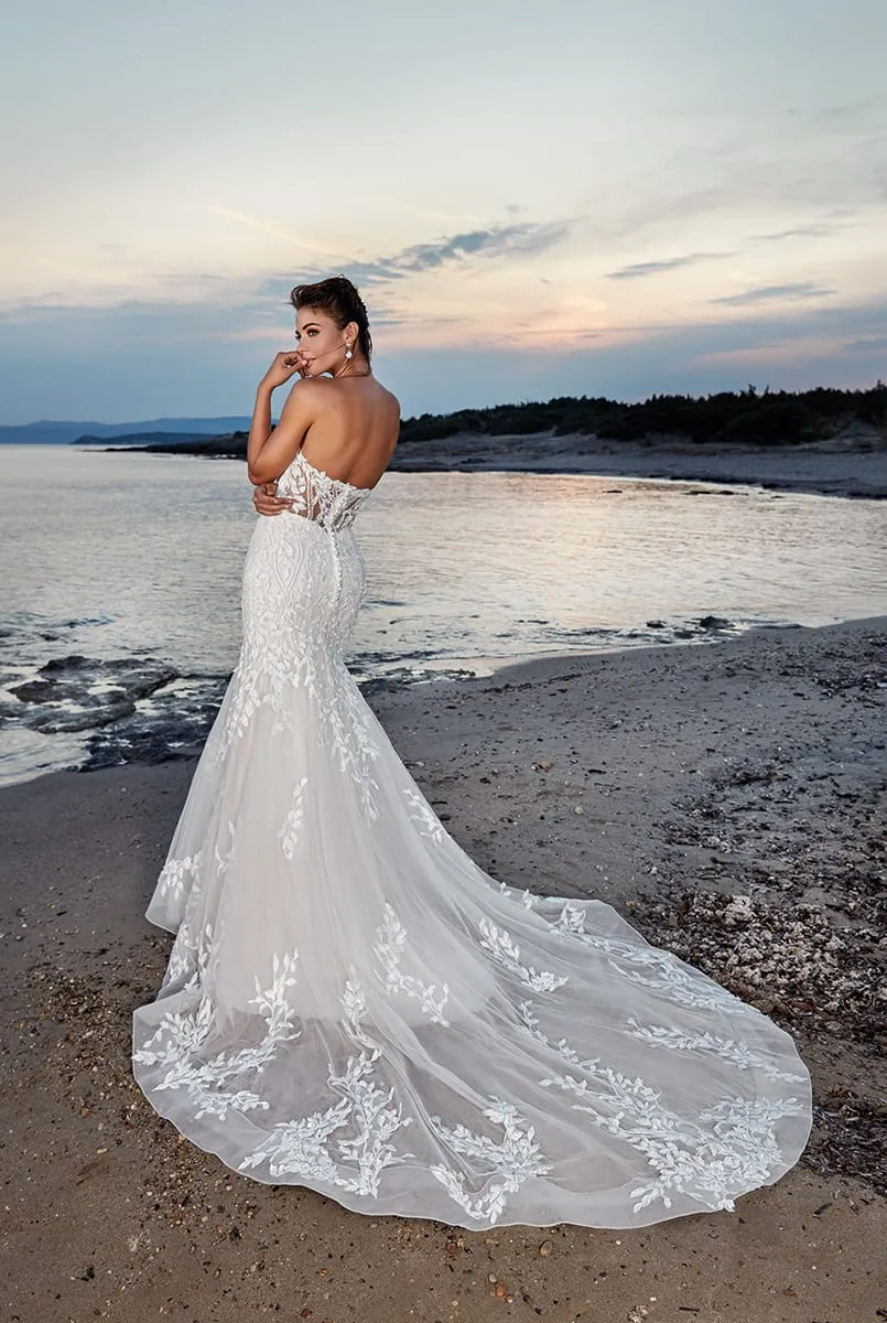Eddy K 2021 Bröllopsklänningar Sexig älskling Öppen Back Brudklänningar Custom Made Lace Applicques Sweep Train Mermaid Robe de Soiree251f