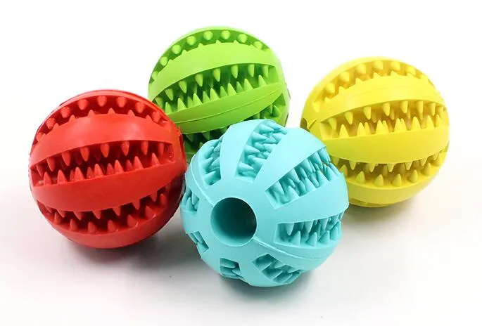 Home Tuin Hond Hond Speelgoed Rubber Bal Speelgoed Funning Lichtgroen ABS Huisdier Speelgoed Bal Hond Chew Toys Tand Cleaning Balls of Food 5cm 7 cm DHL