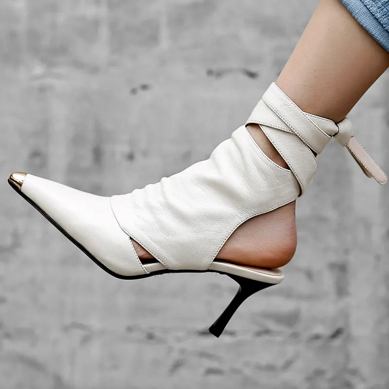 2019 Women Fashion Design Pointed Toe Lace up Gladiator Boots Cut out Rope up High Heel Ankle Boots Western Style Street Shoes