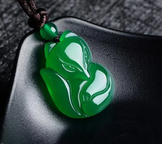 Graviertes Design des neunschwänzigen Fuchses