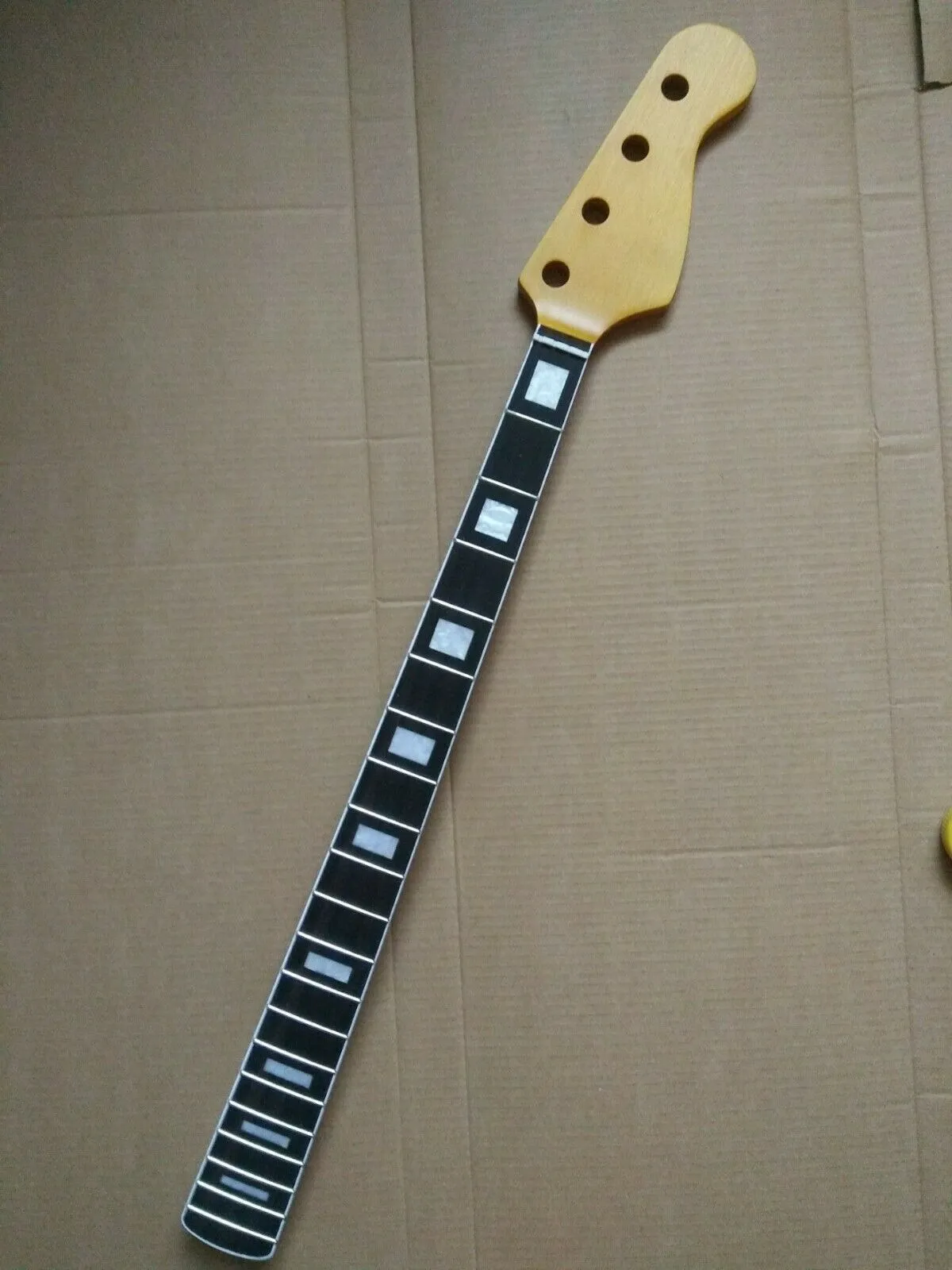 20 Fret JAZZ Bass Neck For Electric Bass Guitar Parts Replacment Z40